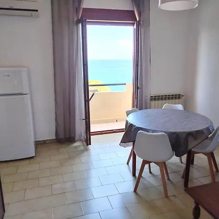 Poseidon Bay Apartment *